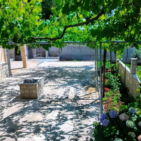 Apartman Milos トレビニエ 部屋 写真